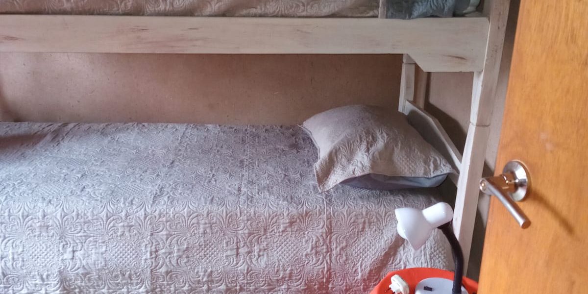 c8091494-b204-4aaa-863b-4e30785f4321